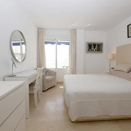 Port Penthouse Seaview Estepona