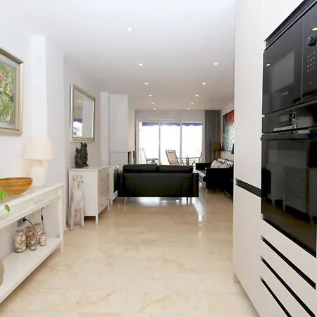 Port Penthouse Seaview * Estepona